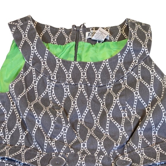 Robbie Bee Dresses & Skirts - Robbie Bee Sleeveless Gray Dress - Women's Size 6 - Geometric Print